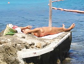 teen girl at the beach nude