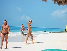 fucking in the beach nude